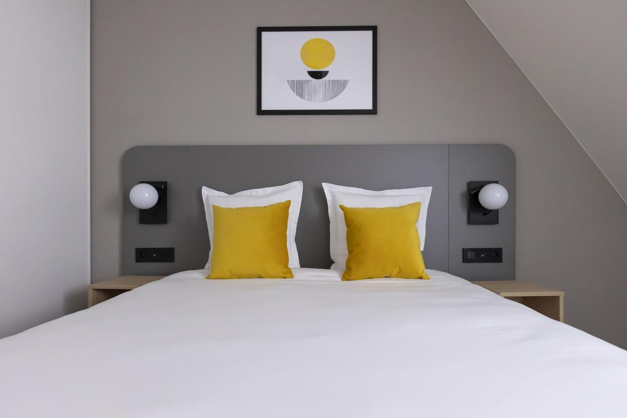One-Bedroom Apartment (4 Adults),1706847870:JPEG
